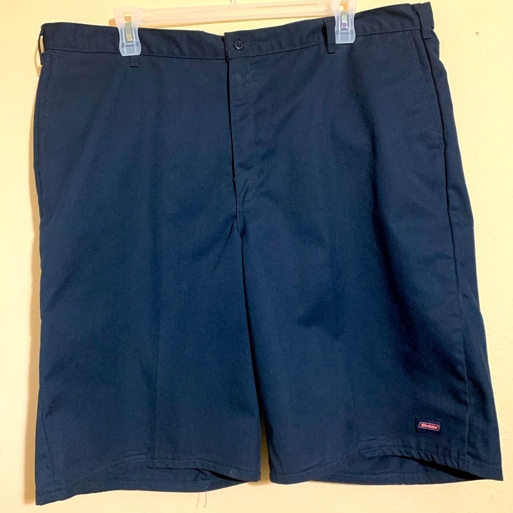 Dickies Men's Navy Blue Shorts Size 44